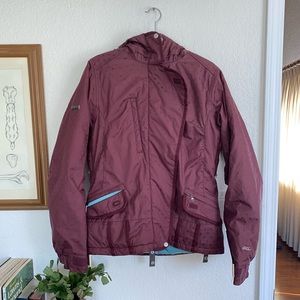 686 women’s snowboarding jacket - maroon